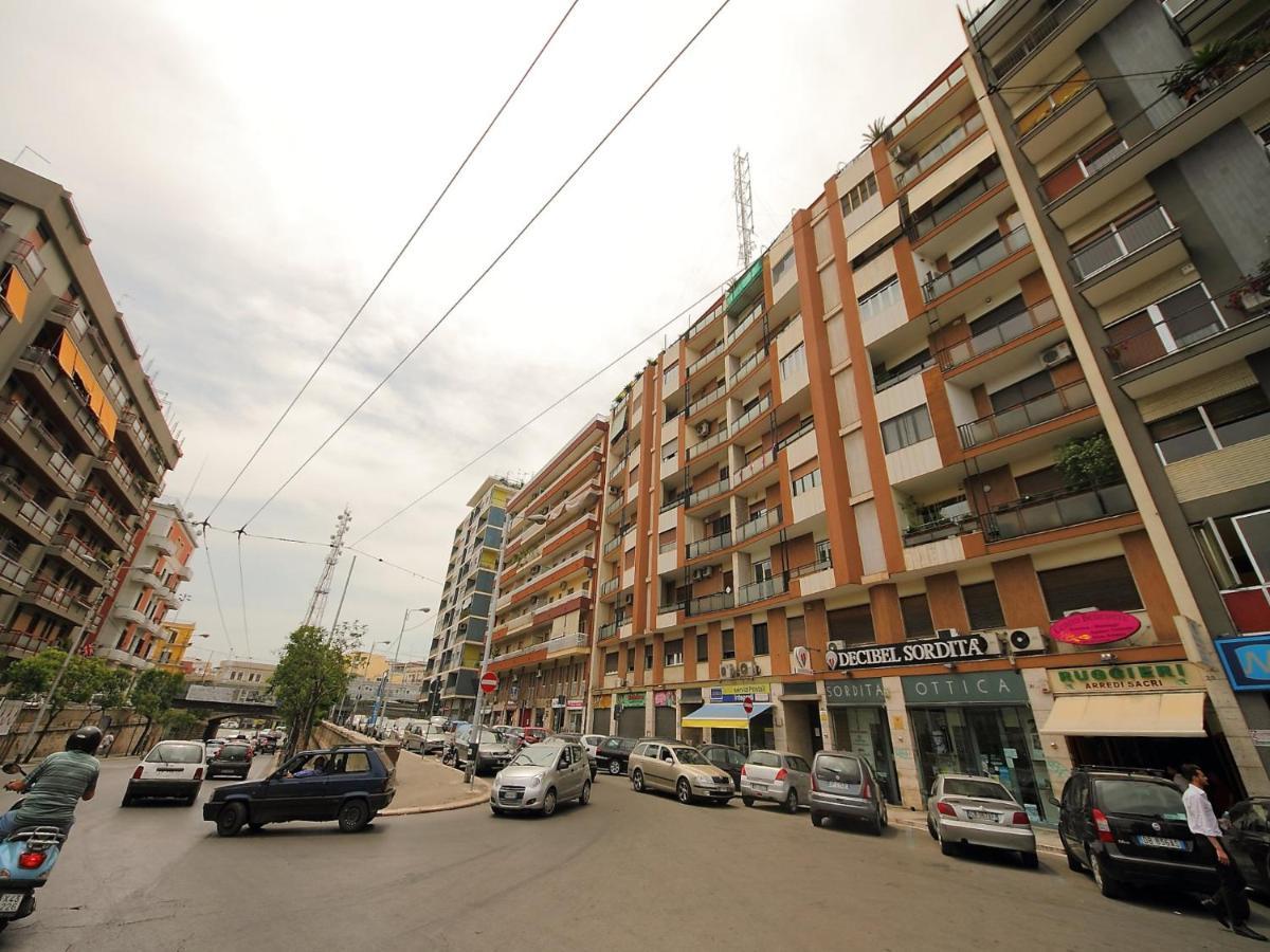 Savoia & Cavour _ Premium Signature _ Hotel Бари Екстериор снимка